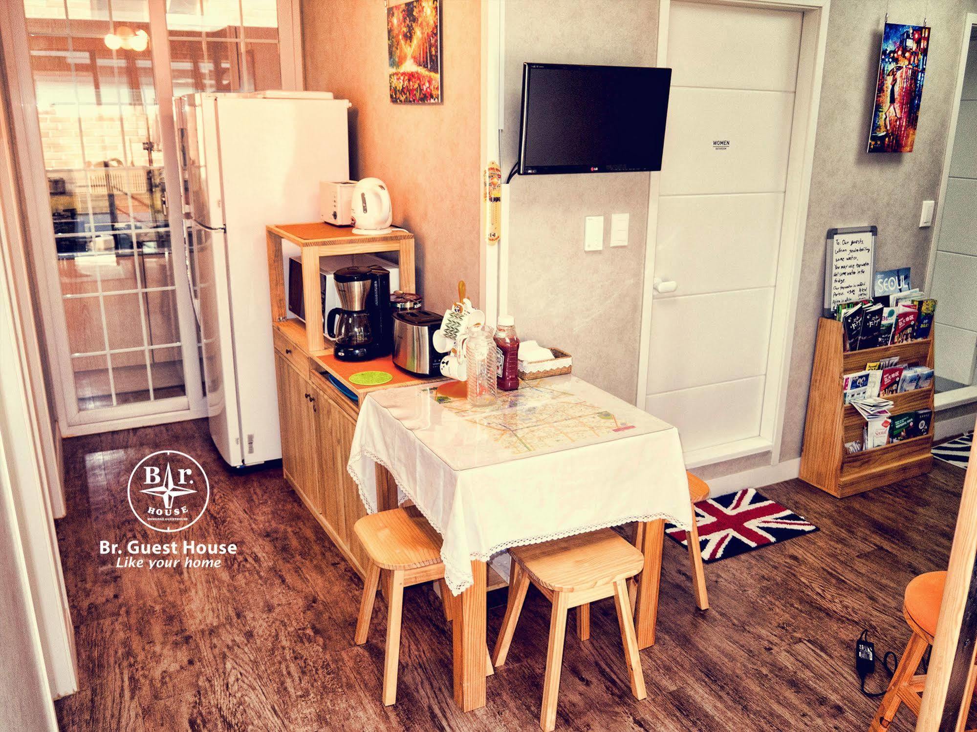 Br. Guesthouse Hongdae Seul Exterior foto